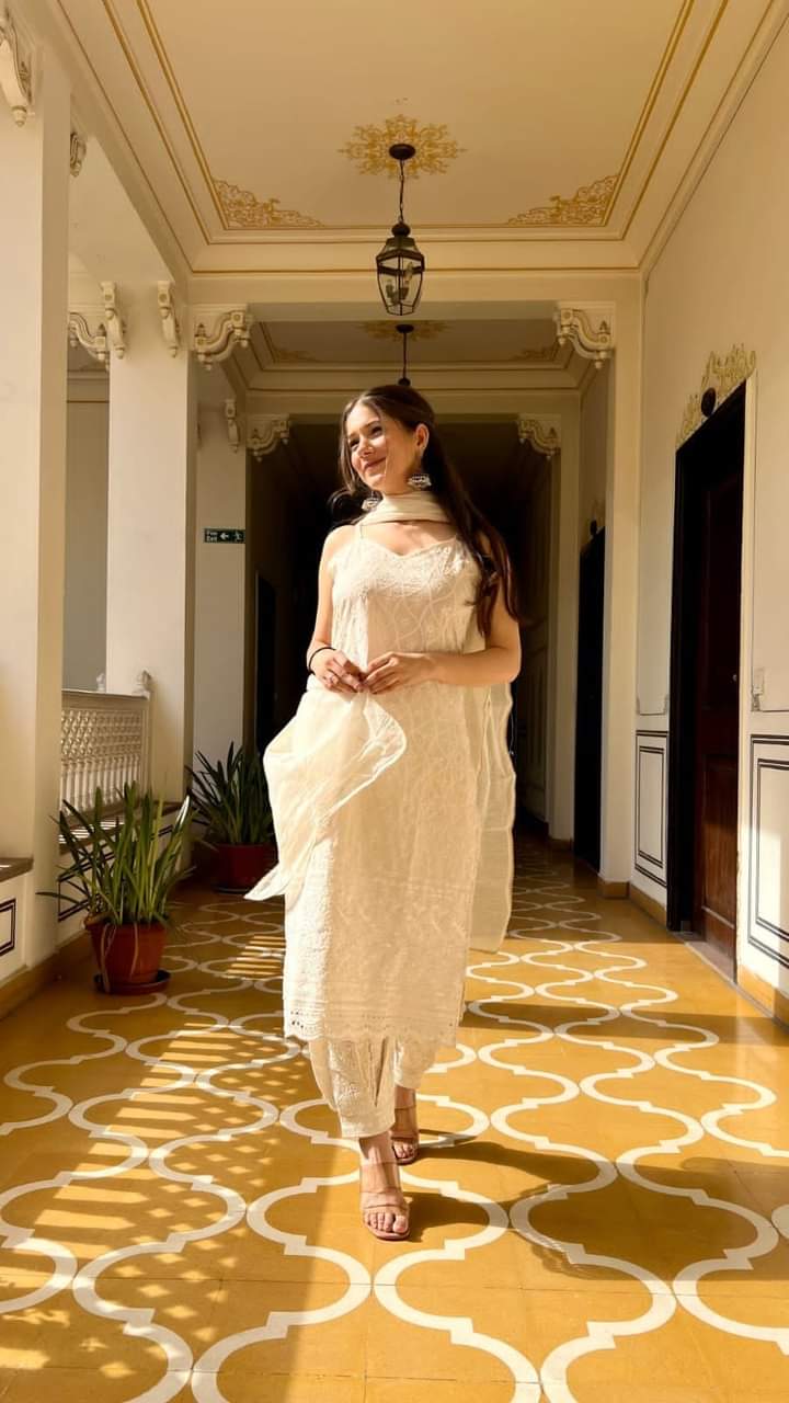 Exclusive Debut: Cotton Chikankari Kurti & Afgaan Set