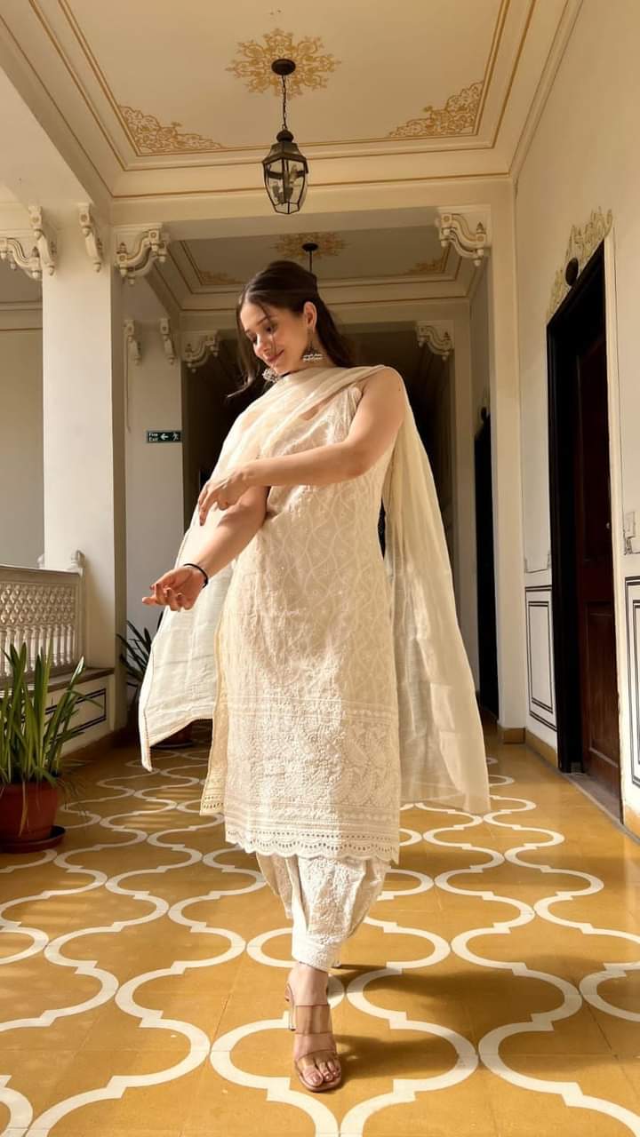 Exclusive Debut: Cotton Chikankari Kurti & Afgaan Set