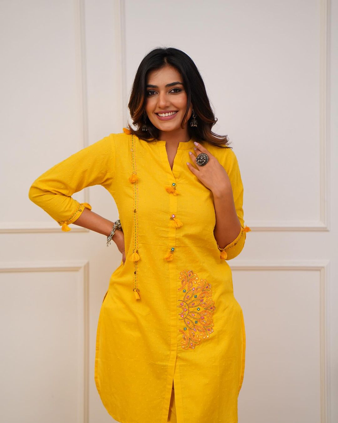 Chic Charm Embroidery Set