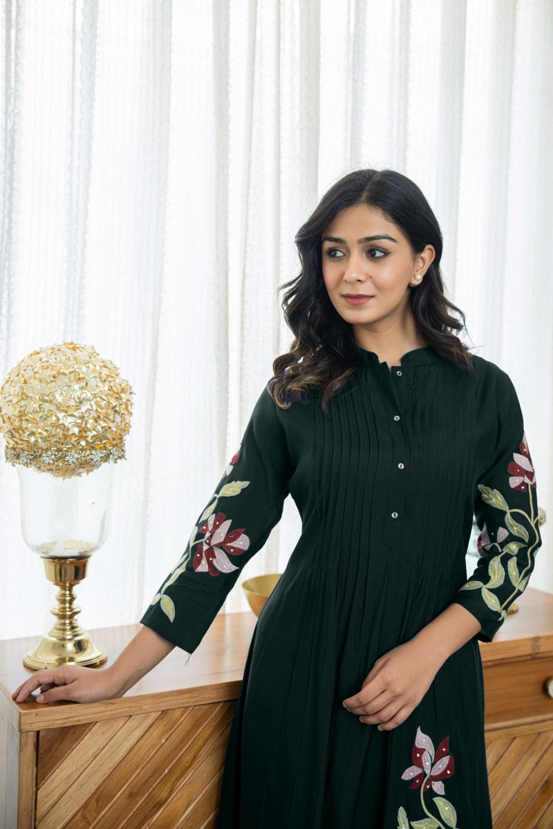 Graceful Pleats Cotton Kurti Set