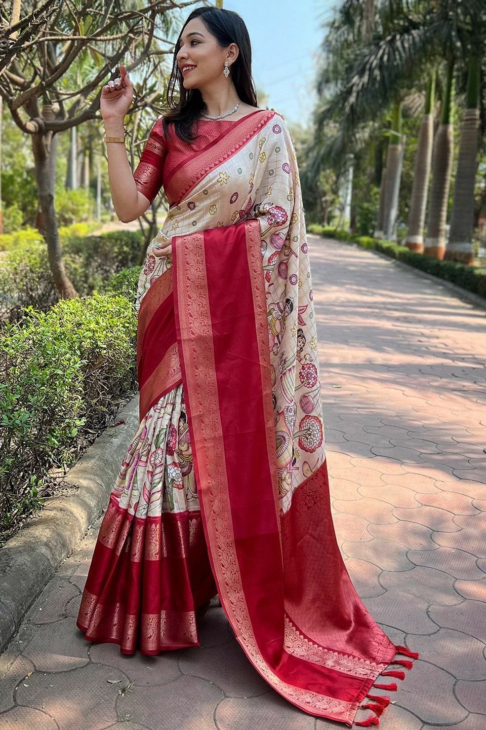 Eternal Elegance Banarasi Silk