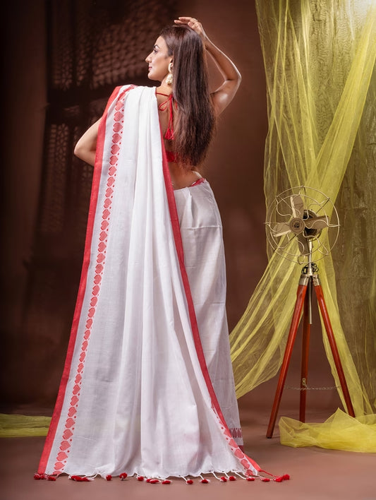 Shwetambara Khadi Cotton Saree